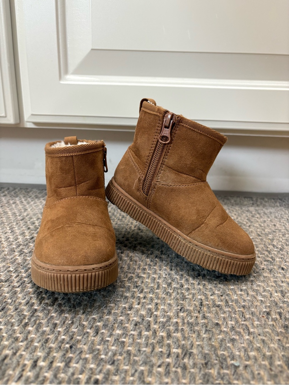 CAT & JACK | Arlo Fuzzy Suede Boots